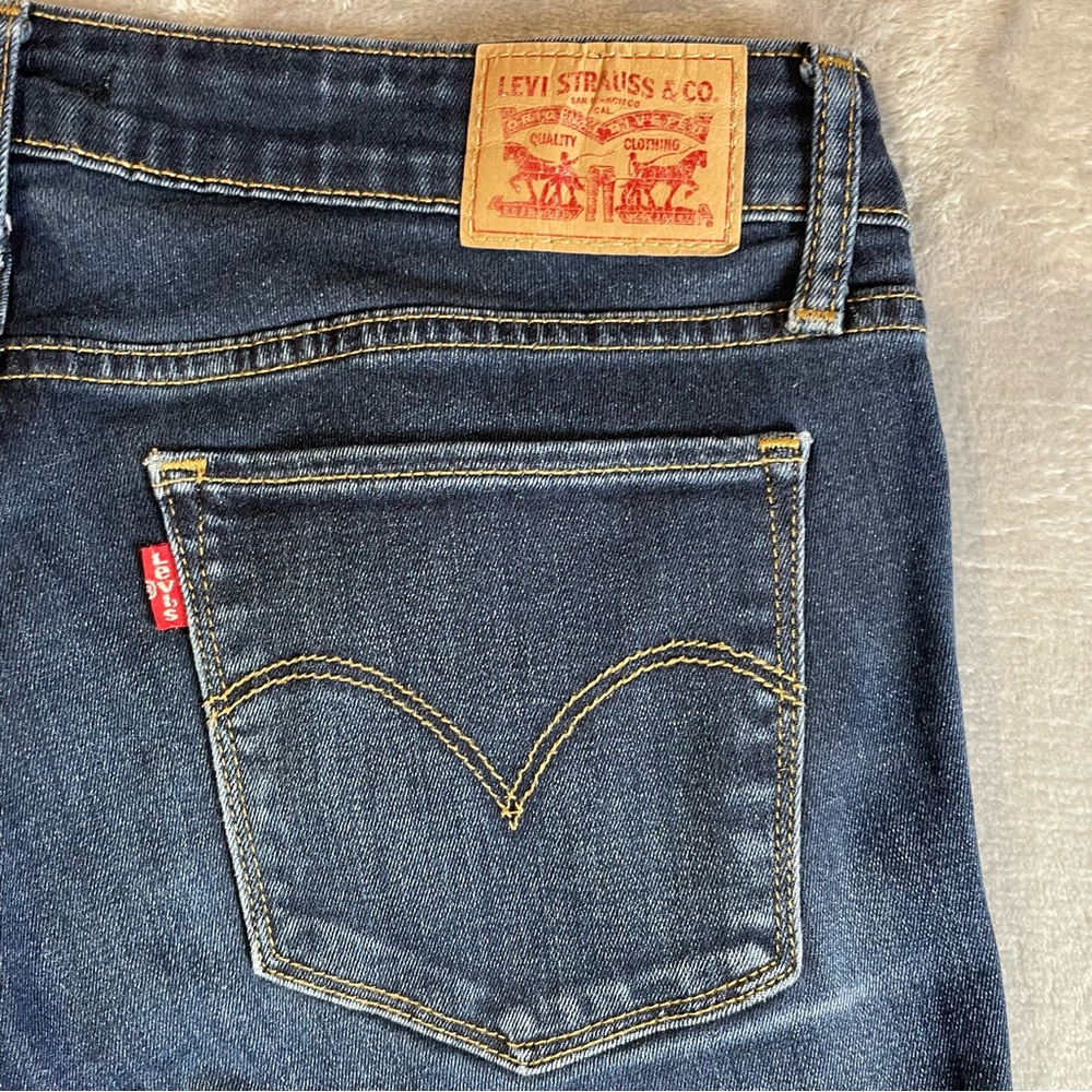 Levi’s 711 Skinny Medium Wash Blue Jeans Women’s Size 29 - Picture 6 of 14
